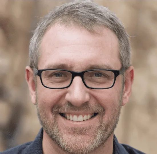 The Aqua Tower was created by Richard Wilson, a third-generation farmer from California's Imperial Valley.